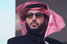 Турки Аш Шайх Англия клубини сотиб олиш ҳақида ўйламоқда