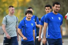 Ўзбекистон термаси йиғинни бошлади ГАЛЕРЕЯ