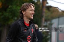 Хименес: "Жамоага янги келган футболчи одатда қўшиқ айтиши керак, Модрич эса бошқача йўл тутди"