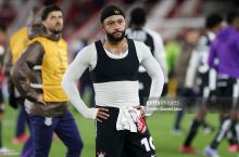 "Коринтианс" Депайдан арзонроқ уйга кўчиб ўтишни сўради