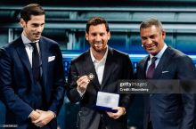 Майами мэри Мессига шаҳар калитини топширди