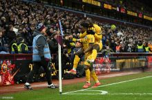 "Ливерпуль" "Брайтон" етакчисига даъвогар