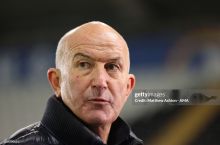 Тони Пулис: "ВАР кўрилиши икки дақиқадан ошмасин ва соф ўйин вақтини жорий этиш керак"