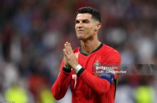 Криштиану Роналду фаолиятида илк бор Португалия термаси сафида қизил карточка олди