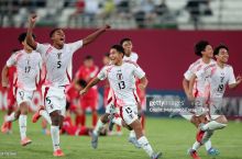 U-17 Жаҳон чемпионати. Австрия Англияни йирик ҳисобда ютди. Япония Шимолий Кореяни пенальтилар сериясида мағлубиятга учратди. Марокаш ва Швейцария ҳам кейинги босқичда