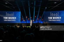 Чемпионшип вакили 3 миллиард европлик стадион қуради