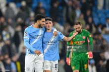 "Манчестер Сити" етакчиларидан бирига янги шартнома таклиф қилади