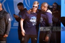 Англиянинг 5 карра чемпиони, "Манчестер Сити" собиқ сардори фаолиятини тугатганини эълон қилди