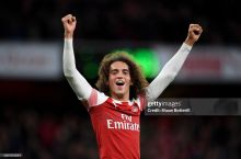 "Арсенал" собиқ футболчиси АПЛга қайтиши мумкин