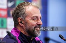 Флик: "Нега Мессининг мураббийи бўлишни истамас эканман?"