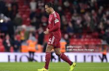 "Ливерпуль" сардори: "Ҳозир жуда қийин вазиятдамиз"