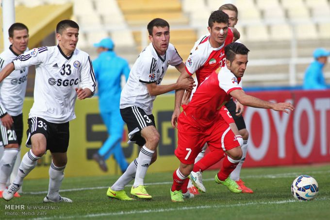 "Насаф"нинг "Трактор"га қарши аввалги ўйинларида қандай натижалар қайд этилган?