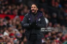 "Манчестер Юнайтед" қишда учта футболчисини қўйиб юборишга тайёр