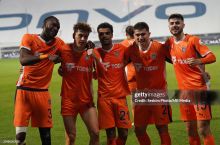 Sofascore. Шомуродов ва Файзуллаев кечаги ажойиб ҳаракатлари учун неча баҳога лойиқ кўрилди?