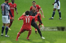 Алиссон Салоҳ ҳақида: "Мо – "Ливерпуль" афсонаси ва ажойиб йигит. Биз жамоа билан ушбу қийин вазиятни енгишга ҳаракат қиляпмиз"