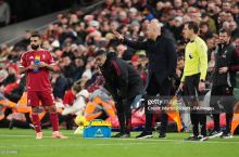 "Ҳаракатлар сўзлардан кўра баландроқ гапиради". Слот Салоҳ билан бўлган можародан кейинги ўйини ҳақидаги фикри