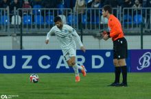 Азиз Амонов — "Динамо" футболчиси