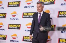 Виктор Фонт: "Лапорта кўп гапиради, лекин кам иш қилади. Мен қайтсам, Мессини клуб билан боғлайман"