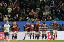 Италия Суперкубоги. "Болонья" ярим финалда "Интер"ни мағлуб қилди ва финалга йўл олди!