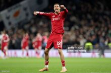 АПЛ. "Ливерпуль" меҳмонда "Тоттенхэм"ни мағлуб этди, лондонликлар 33-дақиқадан бир киши кам бўлиб ўйнашди