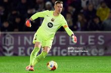 "Астон Вилла" Мартинеснинг ҳолати фонида тер Штегенга қизиқиш билдирмоқда. Аргентиналик дарвозабоннинг белида муаммо бор