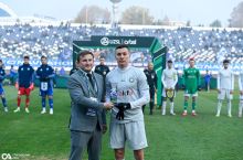 Игорь Сергеев йил футболчиси бўлишда Жамшид Искандеровни қанча фарқ билан ортда қолдирди?