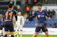 Туркия. Шомуродов ва Файзуллаев гол урди, "Башакшехир" йирик ғалабага эришди