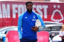 "Милан" Ориги билан шартномани бекор қилганини эълон қилди. Футболчи 