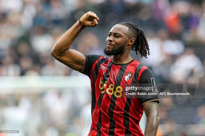 Топ-клубда ўйнамай туриб, АПЛнинг асосий кашфиётларидан бирига айланган футболчи ҳақида