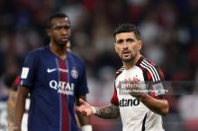 Месси "Америка қироли" мукофотини қўлга кирита олмади. Уни "Фламенго" ярим ҳимоячиси ортда қолдирди