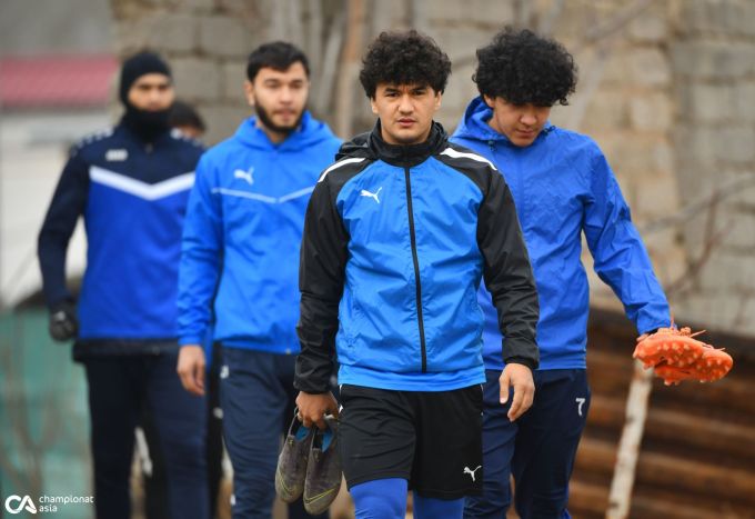 "Динамо" машғулотлари Championat.asia объективида