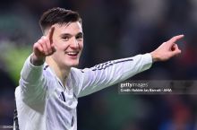 АПЛ. "Манчестер Юнайтед" "Бёрнли" билан дуранг ўйнади, "Ньюкасл" "Лидс"ни мағлубиятга учратди