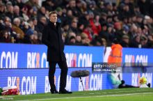 "Манчестер Юнайтед" янги мураббий бўйича қарорни кечиктирди