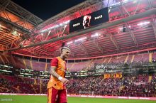 Икарди тарихий ютуққа эришди