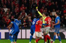 "Винисиус ҳакамнинг ишини ўта мураккаблаштириб юборди" — Марк Клаттенбург бразилиялик юлдузни танқид қилди