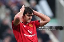 АПЛ. МЮ бир тайм ўн киши бўлиб ўйнаган "Ньюкасл"га мағлуб бўлди