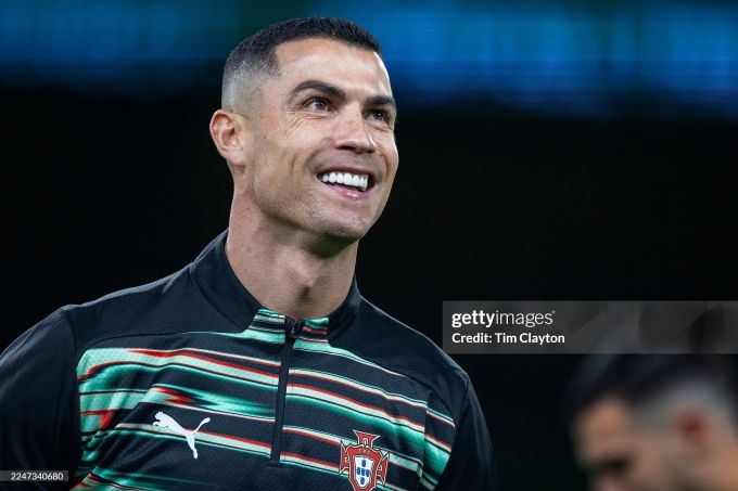 Португалия ва Колумбия ЖЧ-2026 учун мўлжалланган либосларини тақдим этди